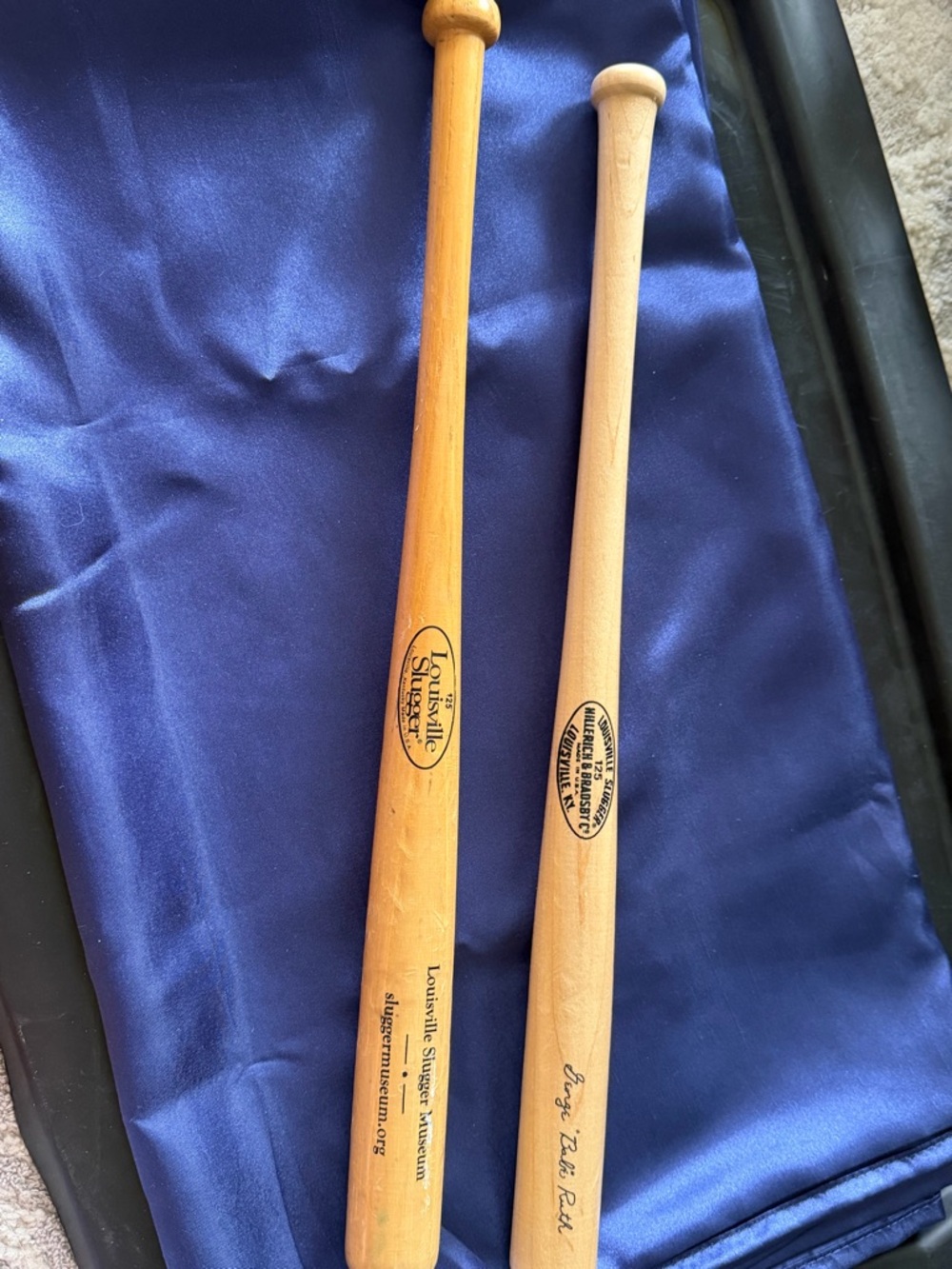 Louisville Slugger Mini Wood Baseball Bats - Natural Wood. Great for collectors.